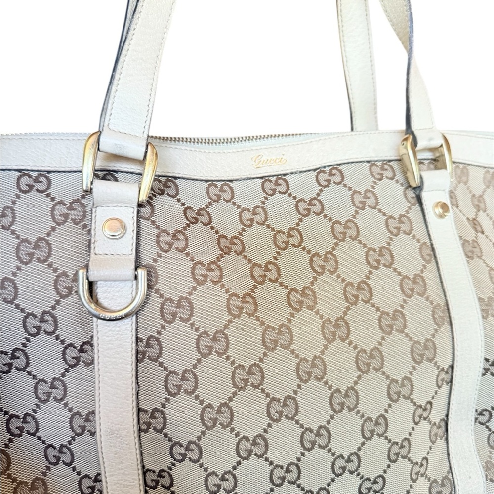 Gucci Beige and Brown Shoulder Bag